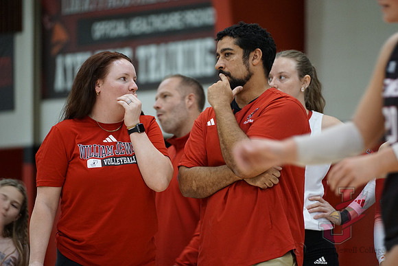 25.11.07 ATH VB Senior Day26
