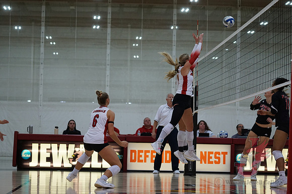 25.11.07 ATH VB Senior Day34