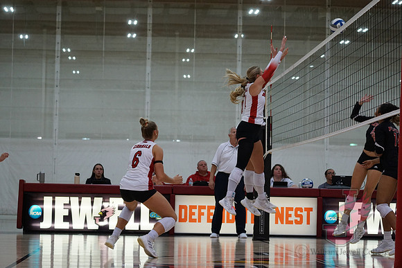 25.11.07 ATH VB Senior Day33