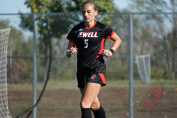 25.11.02 ATH WSOC Senior Day11