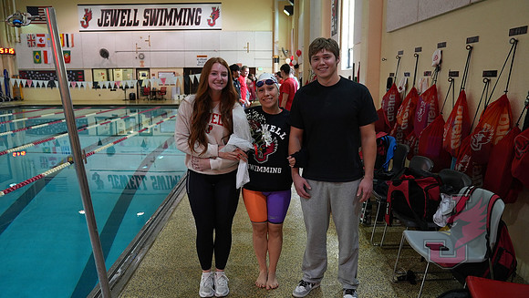 26.01.31 ATH SWM Senior Day4