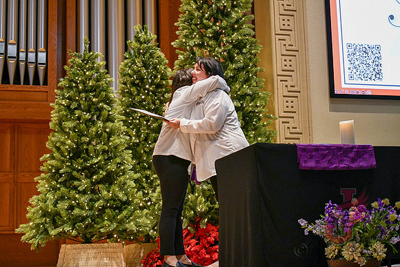25.12.11 SLE Nursing Pinning 17