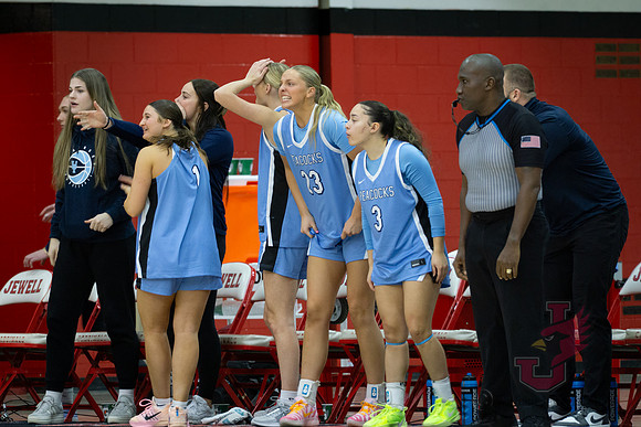 26.01.22 WBB vs Upper Iowa-15