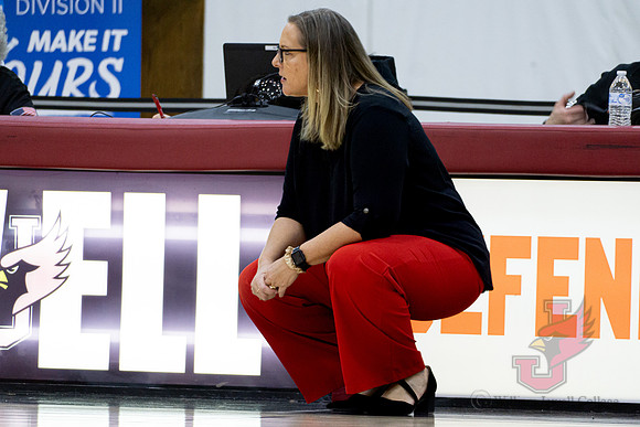 26.01.22 WBB vs Upper Iowa-20