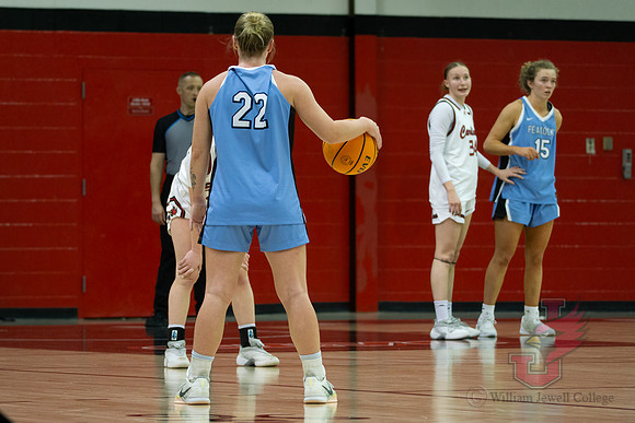 26.01.22 WBB vs Upper Iowa-31