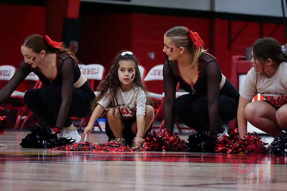 26.02.14 WBB vs Missouri S&T-13