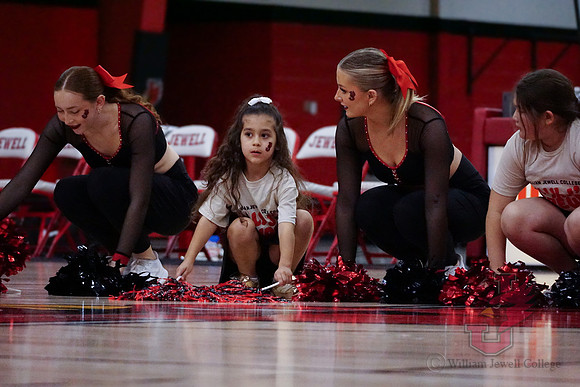26.02.14 WBB vs Missouri S&T-14