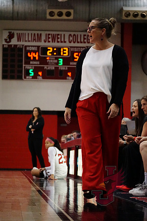 26.02.14 WBB vs Missouri S&T-23