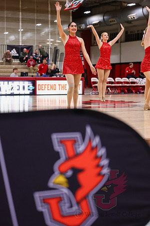 26.02.12 ATH WBB V Drury19