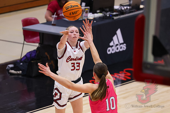 26.02.12 ATH WBB V Drury25