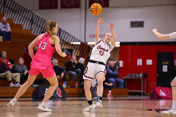 26.02.12 ATH WBB V Drury28
