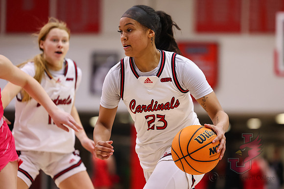 26.02.12 ATH WBB V Drury29