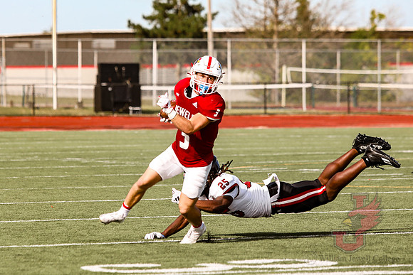 24.09.28 ATH FB V Davenport5
