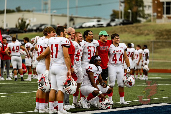 24.09.21 ATH FB V Lincoln1