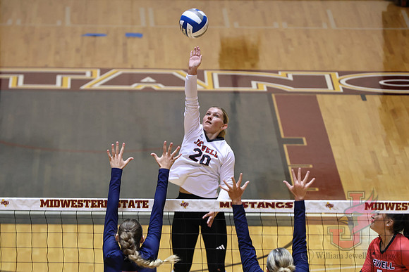 25.09.05 ATH VB V Midwestern State9