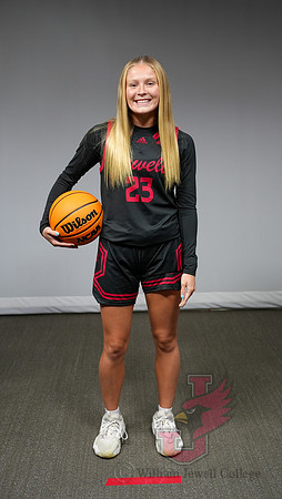 24.09.12 ATH WBB Media Day32