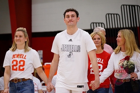 26.02.28 MBB Senior Day-08