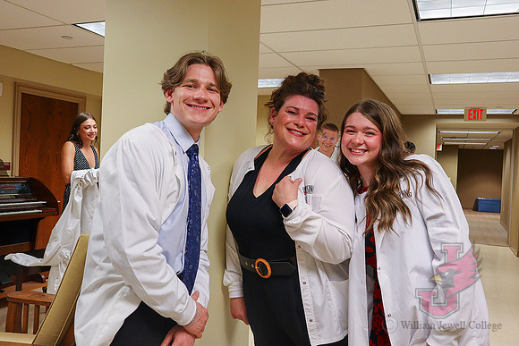 25.05.15 SLE Nursing Pinning 4