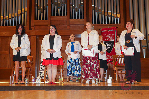 25.05.15 SLE Nursing Pinning 22