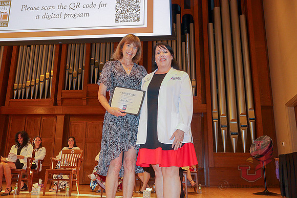 25.05.15 SLE Nursing Pinning 24