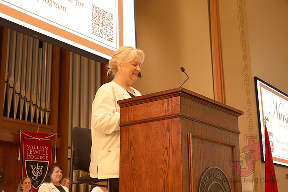 25.05.15 SLE Nursing Pinning 25