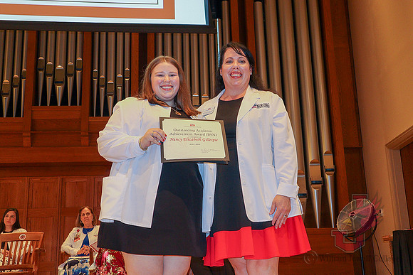 25.05.15 SLE Nursing Pinning 44