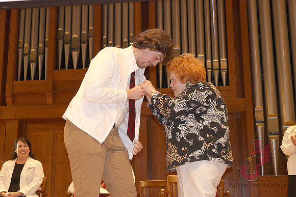 25.05.15 SLE Nursing Pinning 67