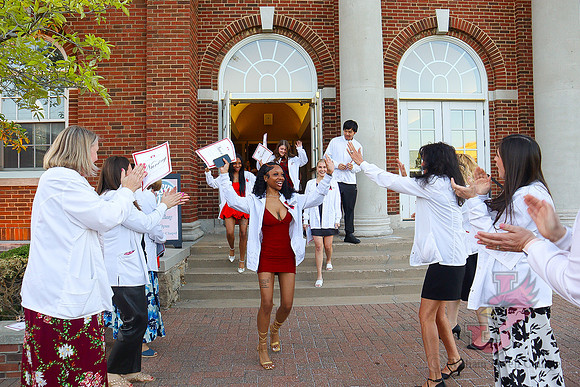 25.05.15 SLE Nursing Pinning 104