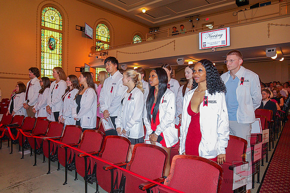 25.05.15 SLE Nursing Pinning 103