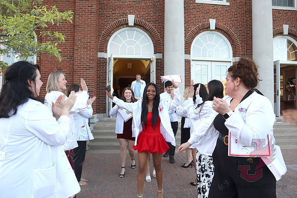 25.05.15 SLE Nursing Pinning 105