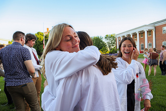 25.05.15 SLE Nursing Pinning 119