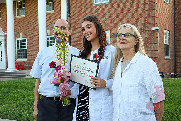 25.05.15 SLE Nursing Pinning 127