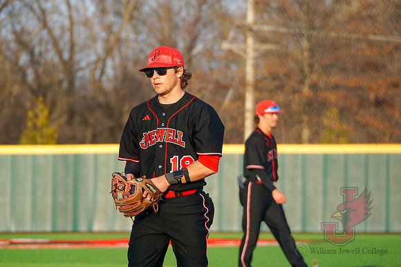 26.03.13 BASE v UIS-23