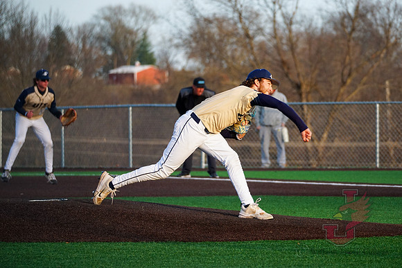 26.03.13 BASE v UIS-33