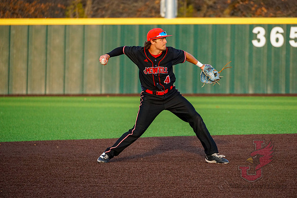 26.03.13 BASE v UIS-40
