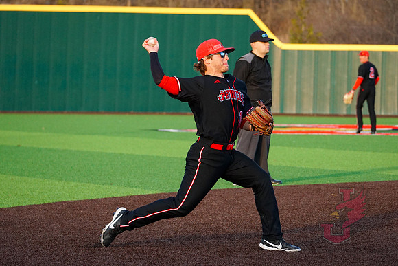 26.03.13 BASE v UIS-42