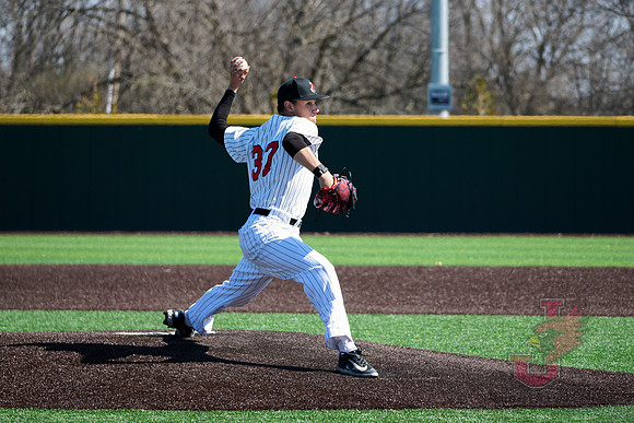 26.03.14 BASE v UIS-05