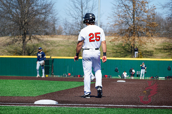 26.03.14 BASE v UIS-19