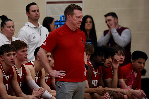 26.03.14 ATH MBB V Walsh5