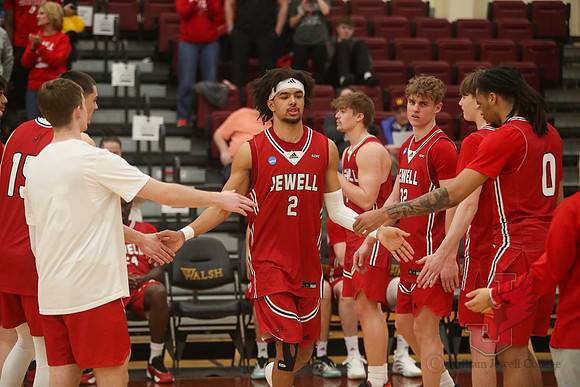 26.03.14 ATH MBB V Walsh11