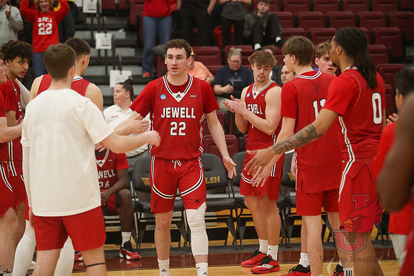 26.03.14 ATH MBB V Walsh13