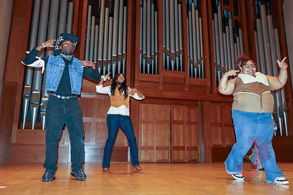 24.10.15 SLE Homecoming Talent Show 13