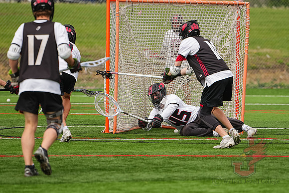 26.04.11 ATH MLAX V Lewis48