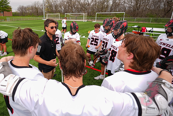 26.04.11 ATH MLAX V Lewis51