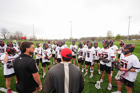 26.04.11 ATH MLAX V Lewis66