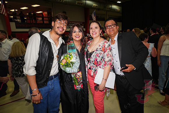 26.05.16 SLE Alumni Photo Party 8