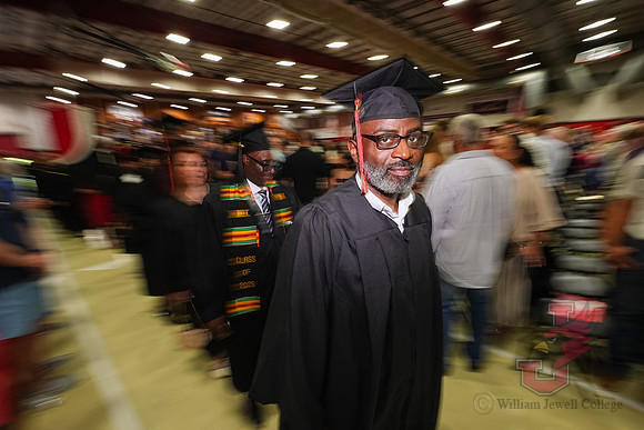 26.05.16 SLE Commencement 41