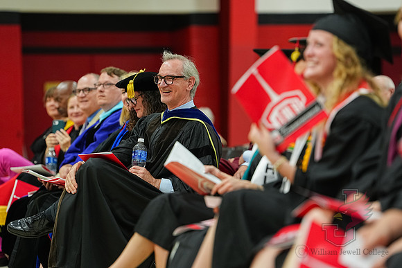 26.05.16 SLE Commencement 85