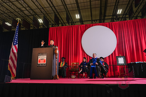 26.05.16 SLE Commencement 87