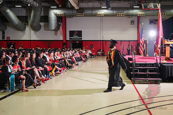 26.05.16 SLE Commencement 111